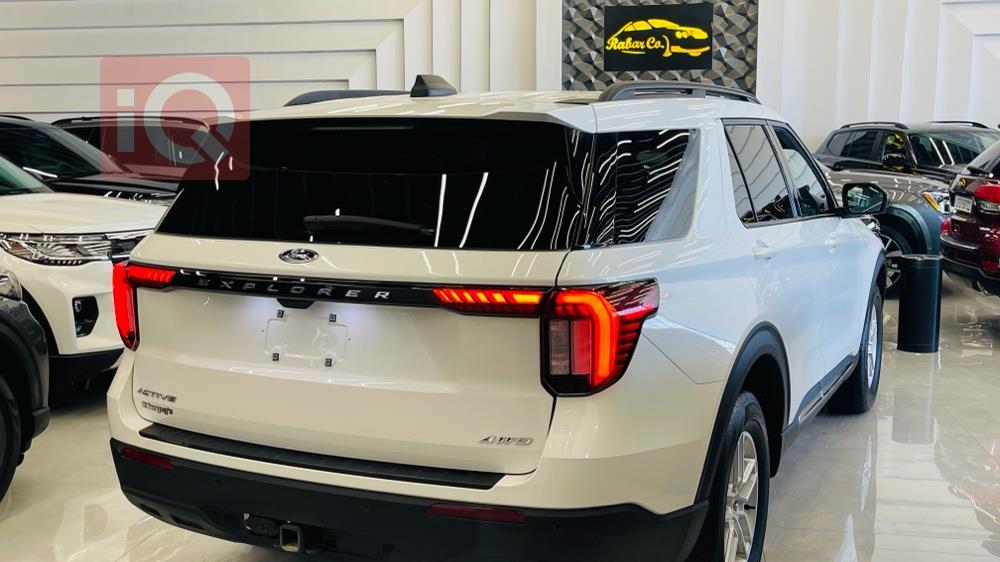 Ford Explorer